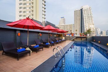 هتل Solo, Sukhumvit 2, Bangkok   Sha Extra Plus