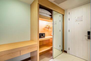 هتل Solo, Sukhumvit 2, Bangkok   Sha Extra Plus