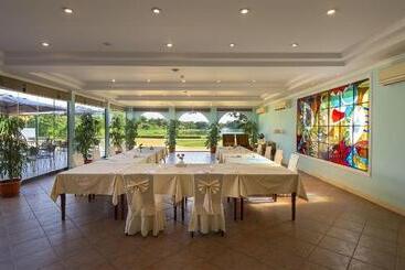 هتل Stella Di Mare Sea Club