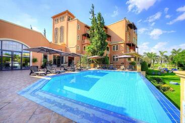 هتل Stella Di Mare Sea Club