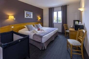 هتل The Originals City, Hôtel Paraylemonial