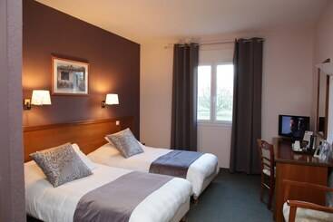 هتل The Originals City, Hôtel Paraylemonial