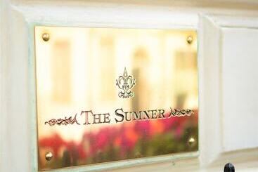 هتل The Sumner