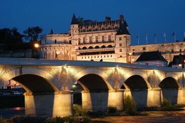 هتل Vvf Amboise Les Châteaux De La Loire