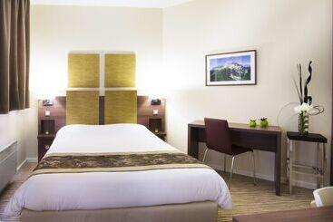 Kyriad Chambéry Centre   Hôtel Et Résidence