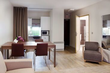 Kyriad Chambéry Centre   Hôtel Et Résidence