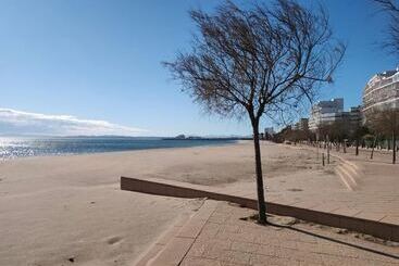 Eco Apartments La Marineda & Hotel Thalassa Sport & Spa