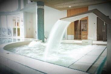 Eco Apartments La Marineda & Hotel Thalassa Sport & Spa