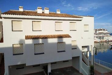 Apartamentos Poblado Marinero 3000