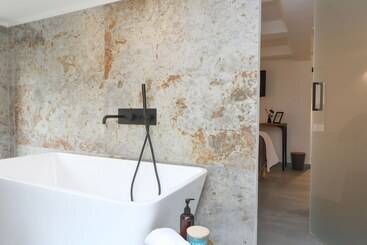 تختخواب و صبحانه Bohemien Boutique Guesthouse