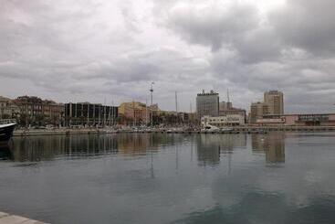 تختخواب و صبحانه Sardinia Domus