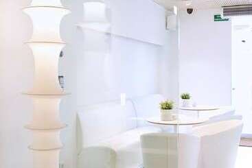 هتل Alenti Sitges