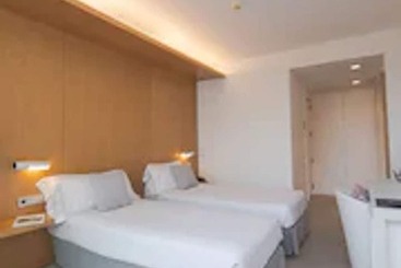 هتل Alenti Sitges