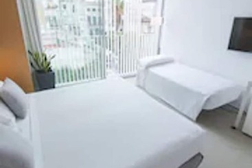 هتل Alenti Sitges