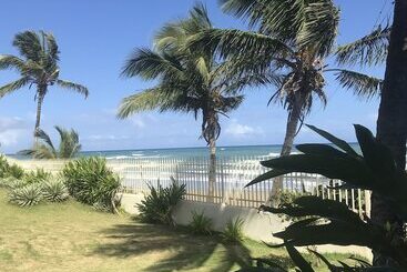 هتل Barefoot Beach Pad