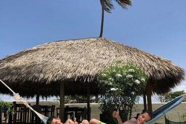 هتل Barefoot Beach Pad