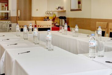 هتل Best Western London Ilford