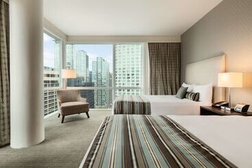 Coast Coal Harbour Vancouver Hotel By Apa