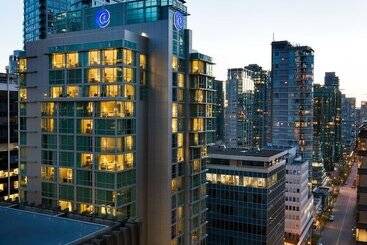 Coast Coal Harbour Vancouver Hotel By Apa