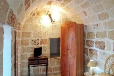 هتل B&b Dimora Vicolungo