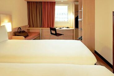 هتل Ibis Karlsruhe Hauptbahnhof
