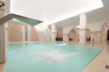 호텔 Korel Thermal Resort