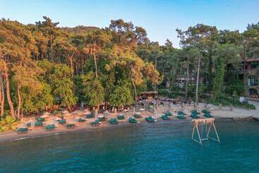 هتل Marmaris Bay Resort   Adults Only