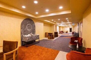 هتل Mercure Istanbul Bakirkoy