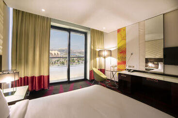 Radisson Blu Hotel, Abu Dhabi Yas Island