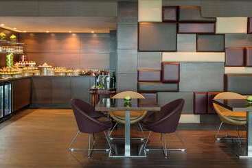 Radisson Blu Hotel, Abu Dhabi Yas Island