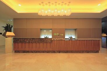 Radisson Blu Hotel, Abu Dhabi Yas Island
