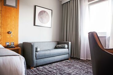 هتل Ramada By Wyndham Belfast