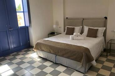 هتل Relais Masseria Villa Cenci