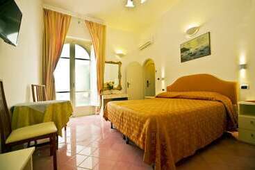 هتل Residenza Sole Amalfi