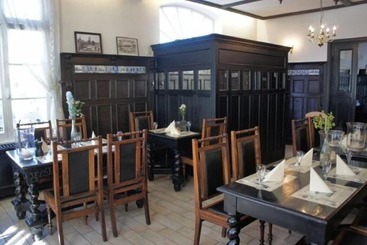 هتل Reuterhaus Wismar