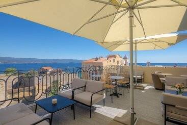هتل San Carlu Citadelle Ajaccio