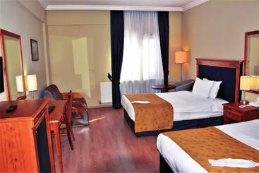 هتل The Green Park Kartepe