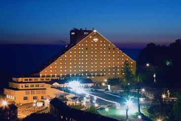 هتل The Green Park Kartepe