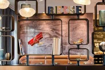 Motel One Frankfurt Airport