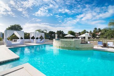 استراحتگاه Crown Villas 6 Bdrm