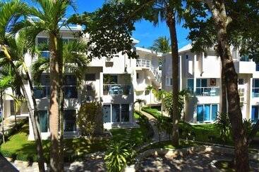 استراحتگاه Tropical Casa Laguna