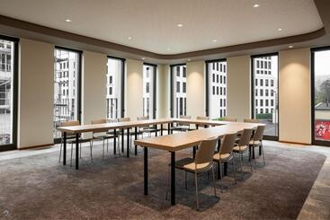 Ac Hotel By Marriott Wuerzburg