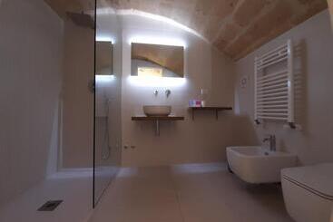 تختخواب و صبحانه Endea Suite Rooms & Lounge Spa