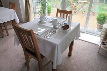 住宿加早餐  Melin Pandy