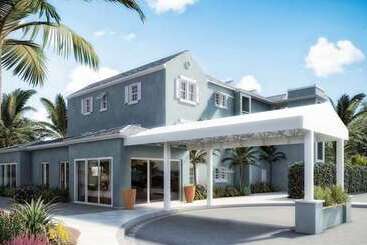 هتل Bermudiana Beach Resort, Tapestry Collection By Hilton
