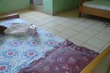 هتل Dasar Comfort