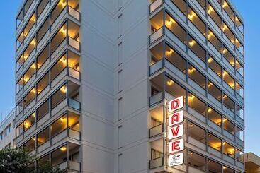 Dave Red Athens, A Member Of Brown Hotels