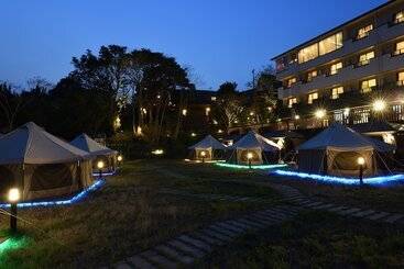 هتل Granp Glamping Resort