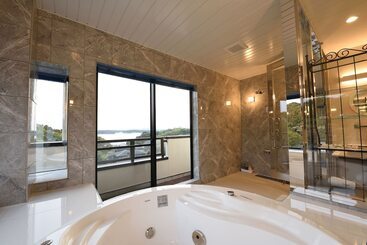 هتل Granp Glamping Resort