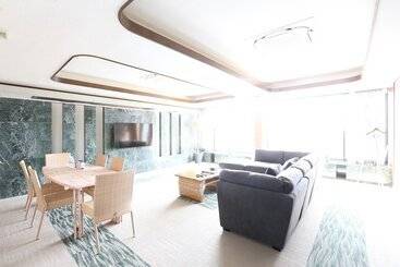 هتل Granp Glamping Resort